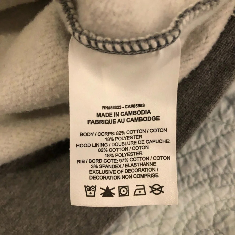 Air Jordan full zip hooded jacket. Size medium.